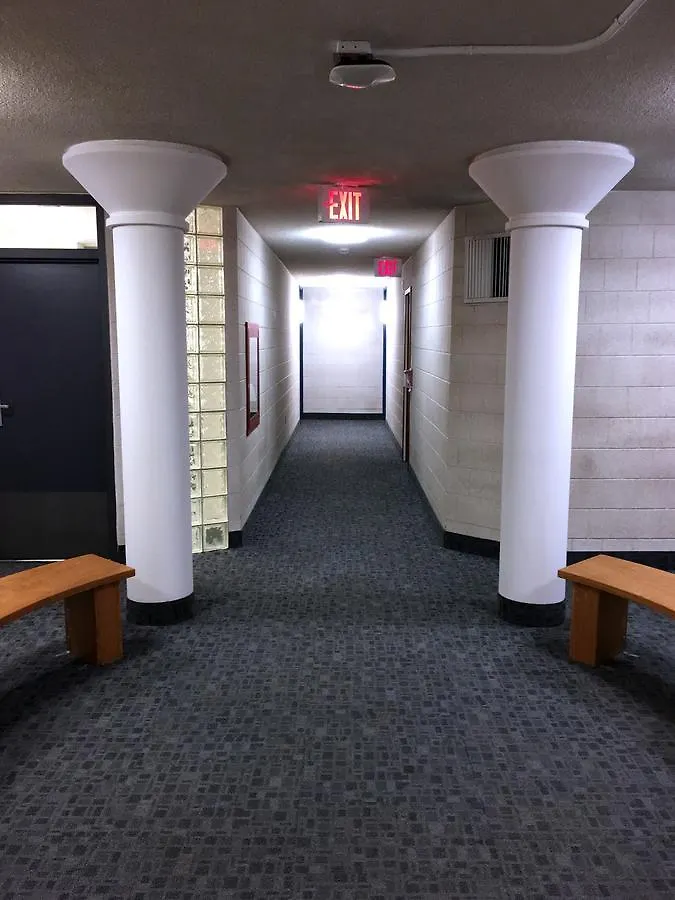 Toronto Metropolitan University- Pitman Hall Residence Apartamento